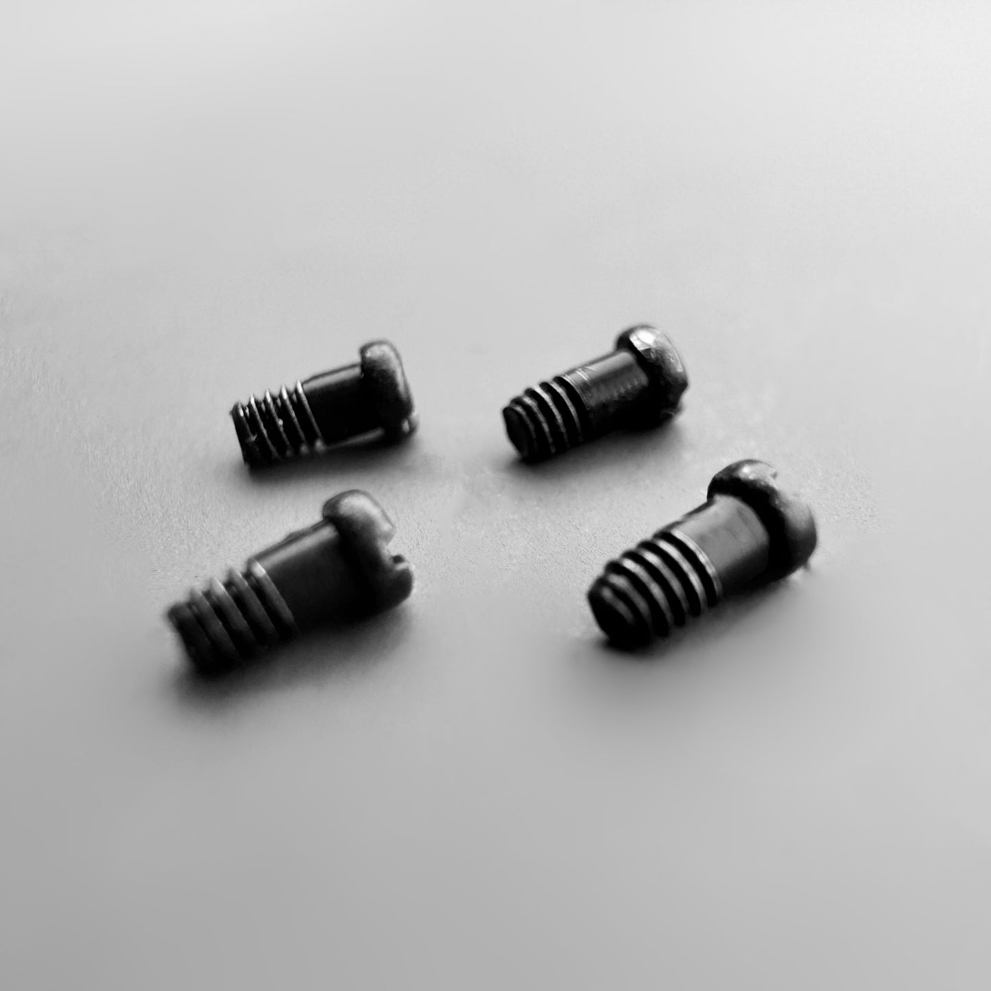 4 pcs Screws For Ray Ban B3647N Round Double Bridge, RB3025, RB3026 Aviator RB3136 Caravan Temple Sunglasses Screw